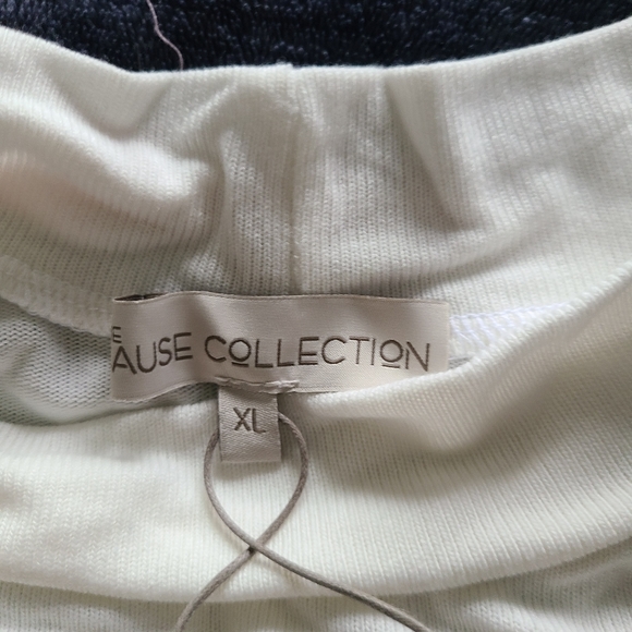 Blouse - Picture 2 of 2